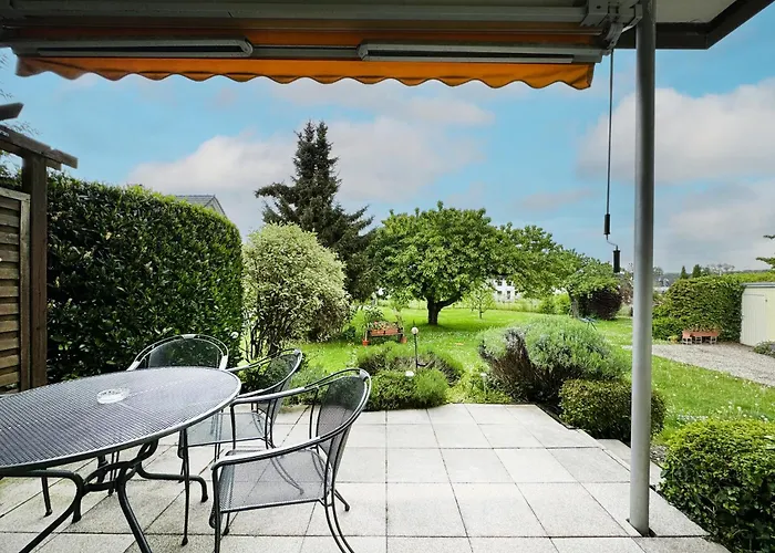 Apartment Seewiese Mit Grossem Garten Und Autemberaubenden Alpenpanorama